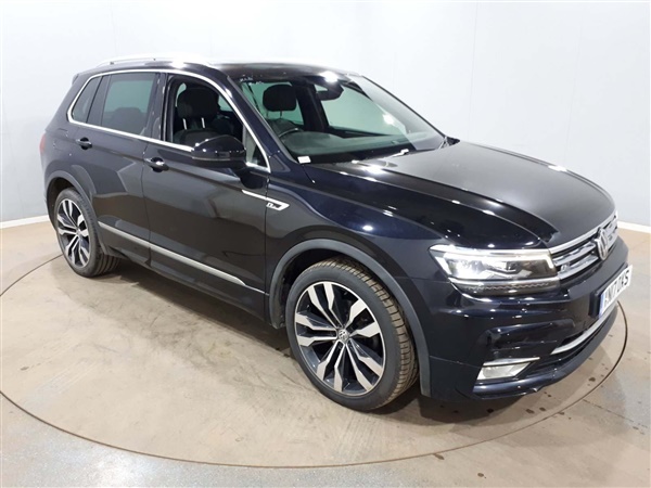 Volkswagen Tiguan 2.0 TDI BlueMotion Tech R-Line (s/s) 5dr