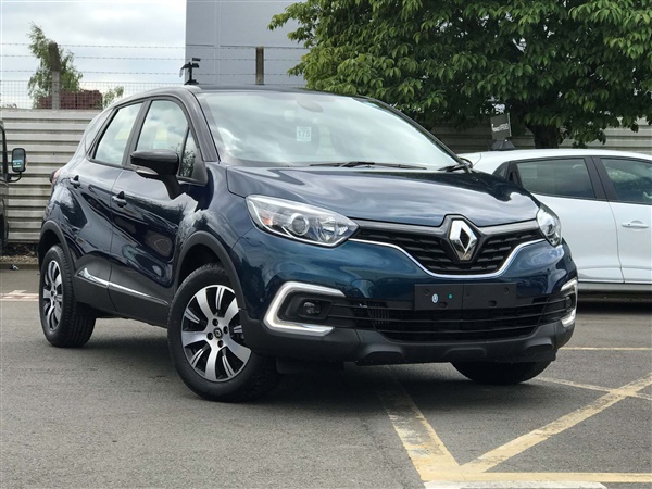 Renault Captur Play TCe 90 MY18
