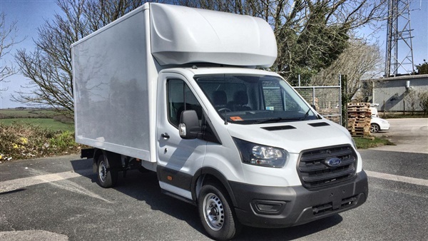 Ford Transit 2.0 Ecoblue 130Ps Chassis Cab
