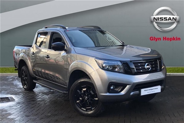 Nissan Navara Double Cab Pick Up N-Guard 2.3Dci Wd Auto