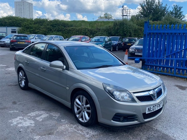 Vauxhall Vectra 2.2 i 16v SRi 5dr Auto