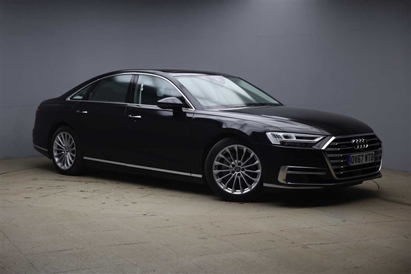 Audi A8 50 TDI quattro 286 PS tiptronic