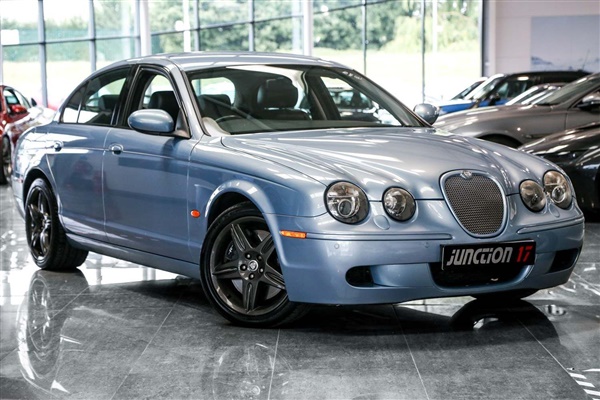 Jaguar S-Type 4.2 V8 R 4dr Auto