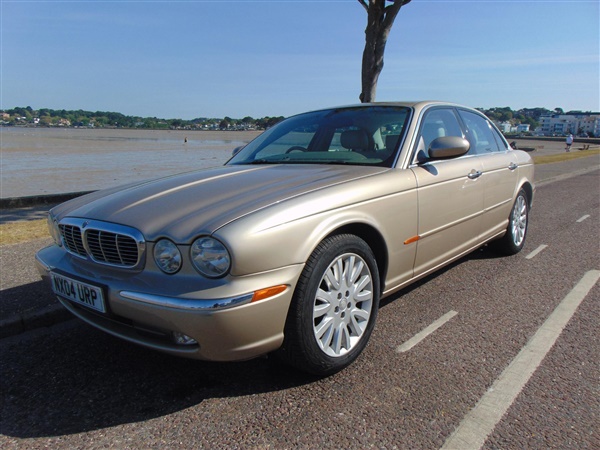 Jaguar XJ Series XJ6 3.0 V6 SE 4dr Auto