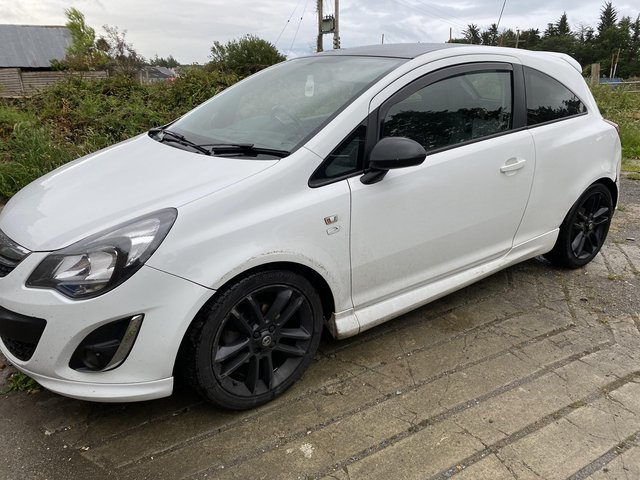 Vauxhall Corsa Limited Edition 16v