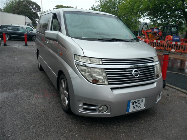 Nissan Elgrand HIGHWAY STAR 3.5L V6