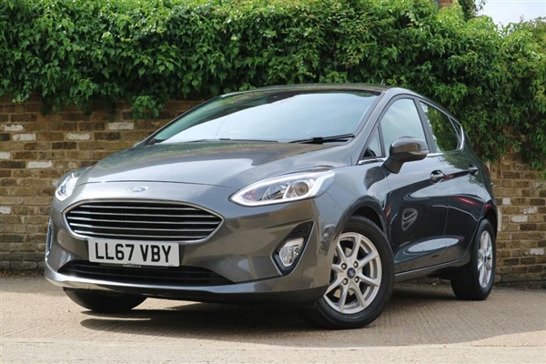 Ford Fiesta 1.1 ZETEC 5d 85 BHP