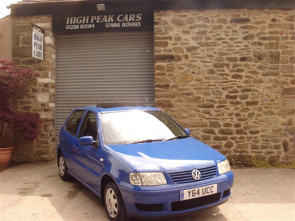 Volkswagen Polo 1.4 MATCH 5DR.  MILES. ELECTRIC GLASS