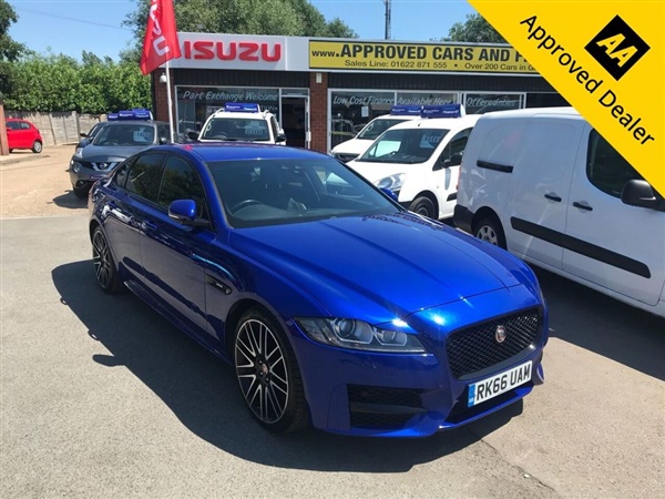 Jaguar XF 2.0 R-SPORT 4d 177 BHP IN METALLIC BLUE WITH ONLY