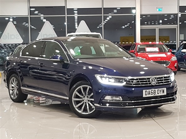 Volkswagen Passat 1.5 TSI EVO 150 R Line 4dr [Panoramic