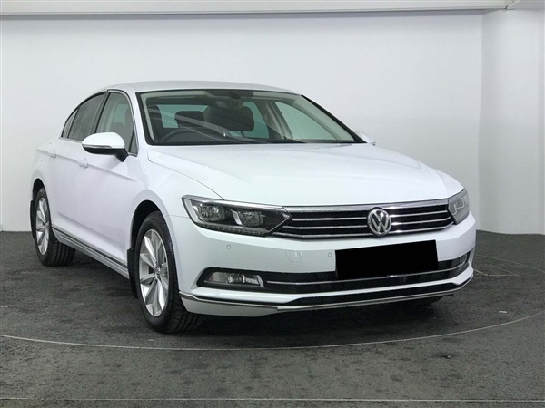 Volkswagen Passat 1.4 TSI SE Business (s/s) 4dr