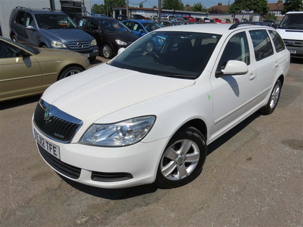 Skoda Octavia 1.6 TDI GreenLine CR DPF GreenLine II 5dr