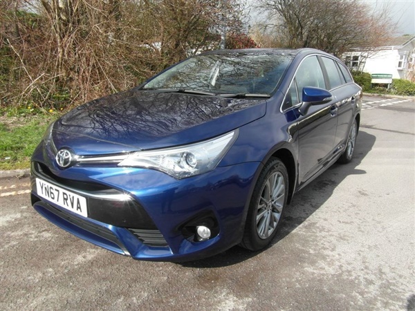 Toyota Avensis D-4D TOURING SPORT - BUSINESS EDITION - 1.6TD