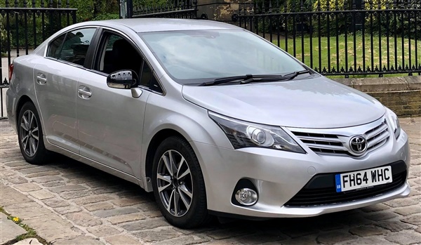 Toyota Avensis 2.0 D-4D Icon Business Edition 4dr