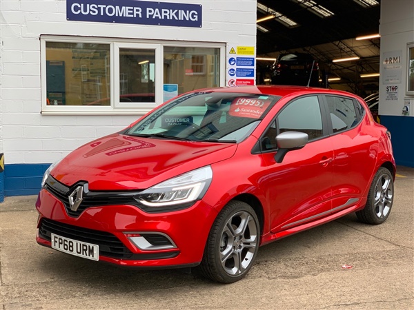 Renault Clio 0.9 TCE 90 GT Line 5dr, UNDER 950 MILES, FULL
