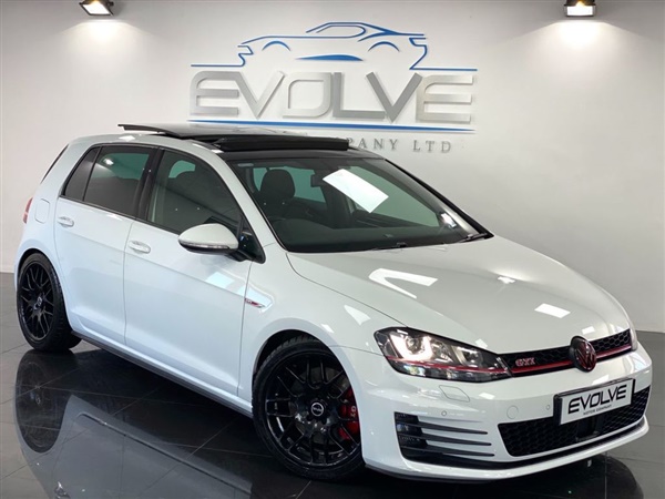 Volkswagen Golf 2.0 GTI PERFORMANCE DSG 5d 226 BHP Semi Auto