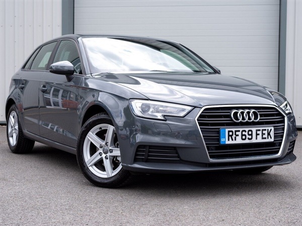 Audi A3 SPORTBACK TFSI SE TECHNIK Semi Auto