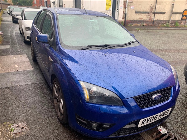 Ford Focus 2.5 ST-3 5dr