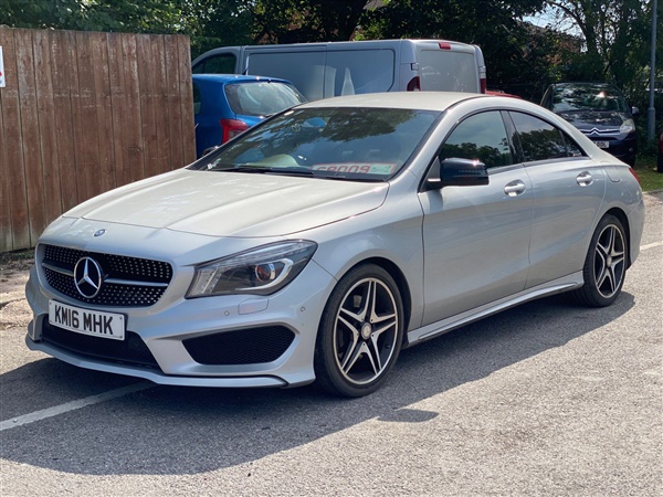 Mercedes-Benz CLA Class 2.1 CLA220 AMG Sport 7G-DCT (s/s)