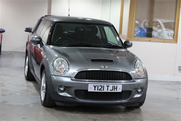 Mini Hatch 1.6 Cooper S 3dr