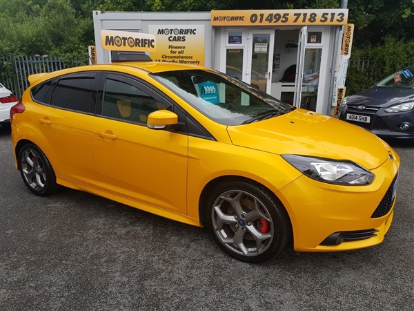 Ford Focus 2.0 T ST-2 5dr