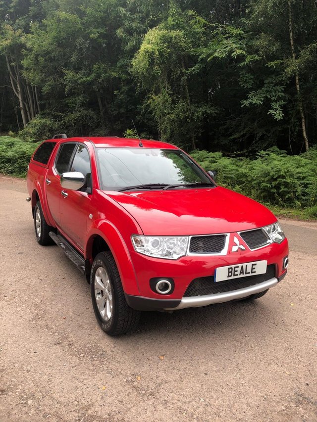 Mitsubishi LDI-D (EU V) 4WD Double Cab Pickup