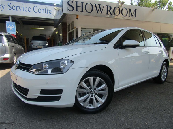 Volkswagen Golf 1.6 TDI BlueMotion Tech SE (s/s) 5dr