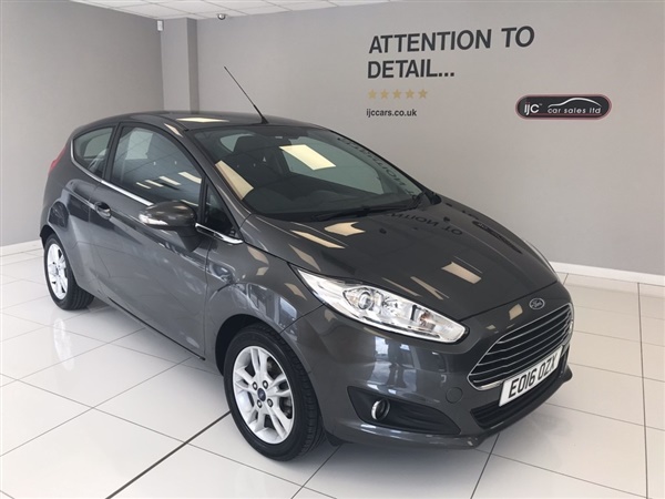 Ford Fiesta ZETEC BEAUTIFULLY PRESENTED WITH 2 OWNERS AND