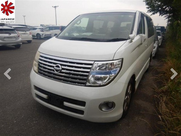 Nissan Elgrand 2.5 V6 Auto Highway Star Low Mileage 8 Seater