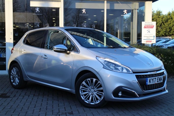 Peugeot  PureTech 110 Allure 5dr EAT6 Hatchback Auto