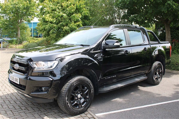 Ford Ranger Pick Up Double Cab Black Edition 2.2 TDCi