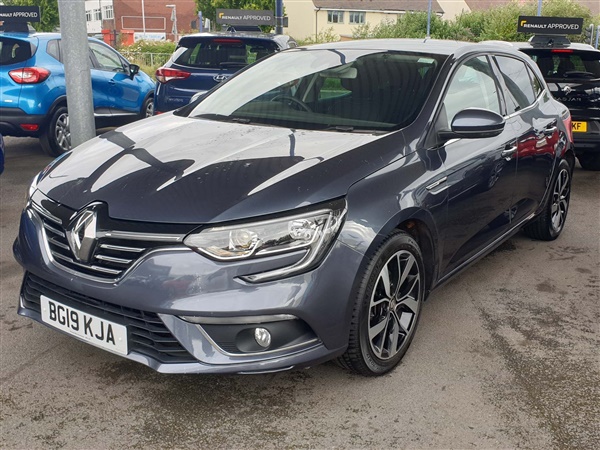 Renault Megane 1.3 TCe Iconic (s/s) 5dr