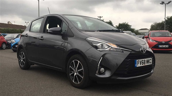 Toyota Yaris 1.5 VVT-i Icon Tech 5dr