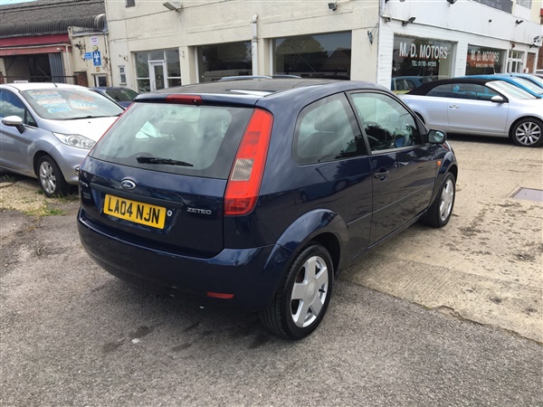 Ford Fiesta 1.4 Zetec 3dr LOW INSURANCE+S/H+NEW MOT+P/X TO