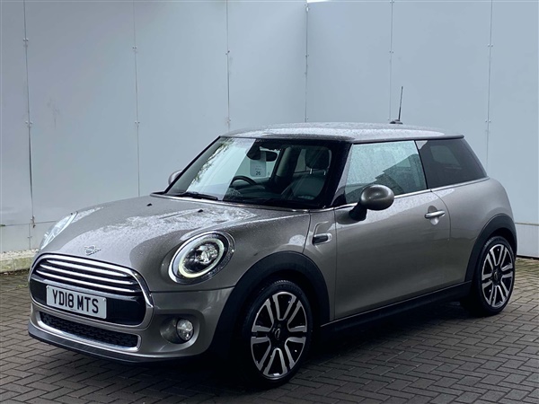 Mini Hatch 1.5 Cooper (s/s) 3dr