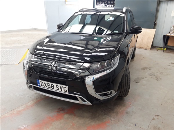Mitsubishi Outlander 2.4 PHEV 4h 5dr Auto - HEATED STEERING