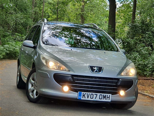 Peugeot  HDi SE 5dr
