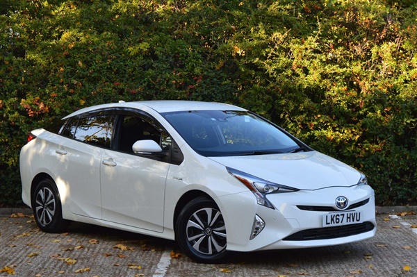 Toyota Prius 1.8 VVT-h Active CVT (s/s) 5dr Auto