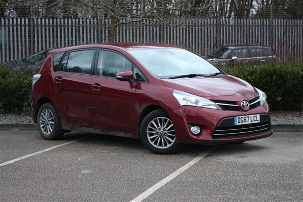 Toyota Verso 1.8 V-matic Icon TSS 5dr M-Drive S Auto