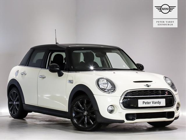 Mini Hatch 2.0 Cooper S 5dr [Chili Pack]