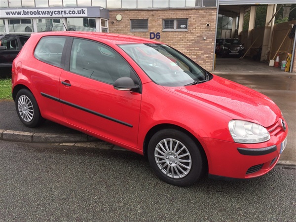 Volkswagen Golf 1.6 FSI S 3dr