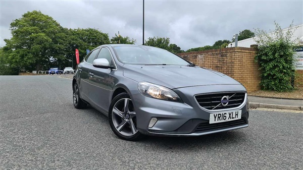 Volvo V40 D] R DESIGN Nav 5dr