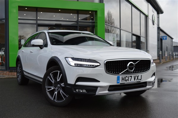 Volvo V90 T6 Cross Country Pro 5dr AWD Geartronic