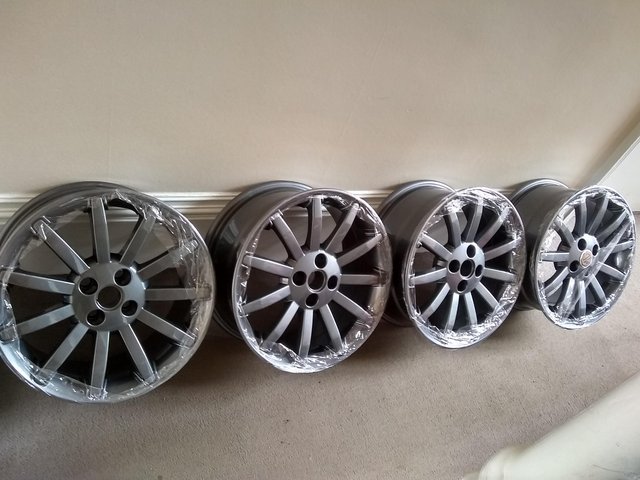 Mgf/tf 16 inch alloy wheels