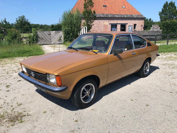 Opel - C Kadett Coupe - 