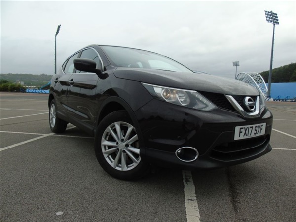 Nissan Qashqai 1.5 dCi N-Connecta 5dr Hatchback