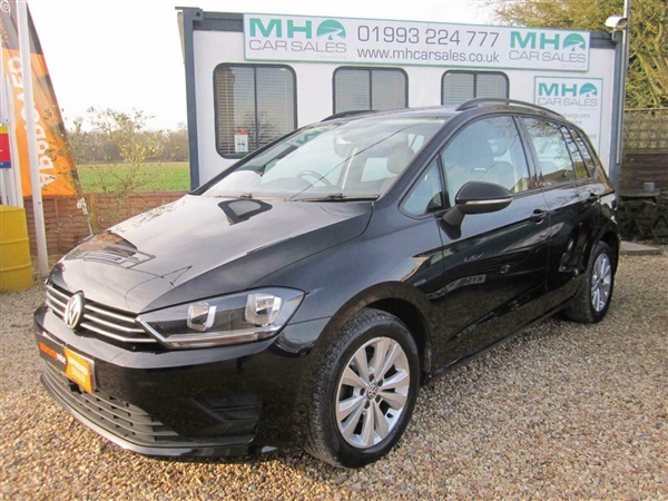 Volkswagen Golf 1.4 TSI SE DSG