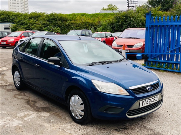 Ford Focus 1.4 Studio 5dr