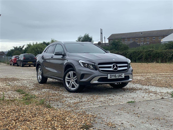 Mercedes-Benz GLA Class 2.1 GLA200 Sport (s/s) 5dr