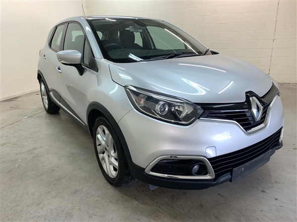 Renault Captur 0.9 TCe ENERGY Dynamique MediaNav SUV 5dr